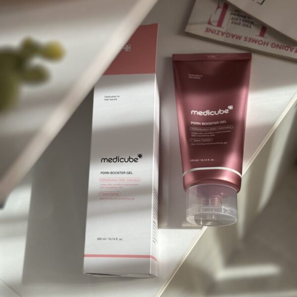 ژل بازسازی‌کننده پوست بوستر PDRN مدیکیوب Medicube